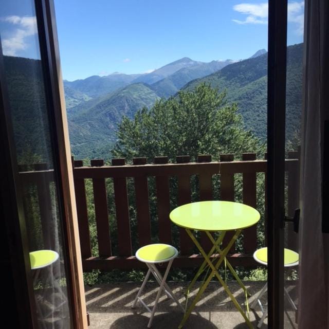 Studio 4 pers vue magnifique 100m des pistes Apartment in Catalonia
