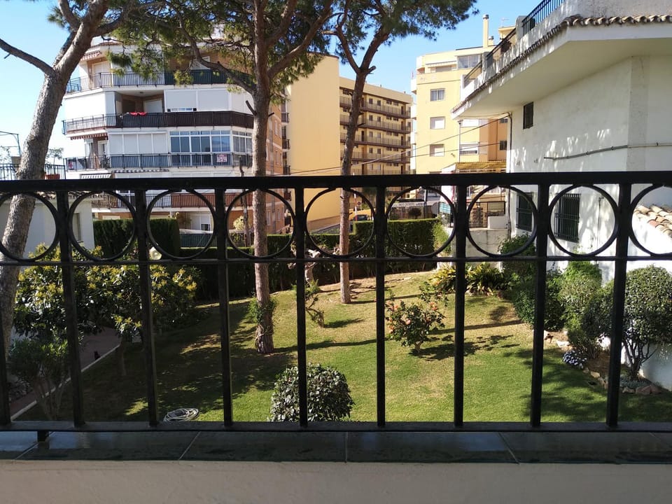 Balcony/Terrace, Garden view