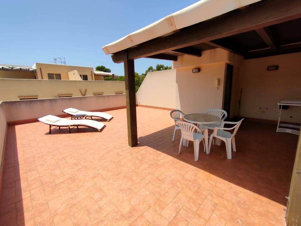Day, Night, Summer, Solarium, View (from property/room), Balcony/Terrace, City view, Garden view, Landmark view, Mountain view, Sea view, Sunrise, Inner courtyard view, shuttle, sunbed