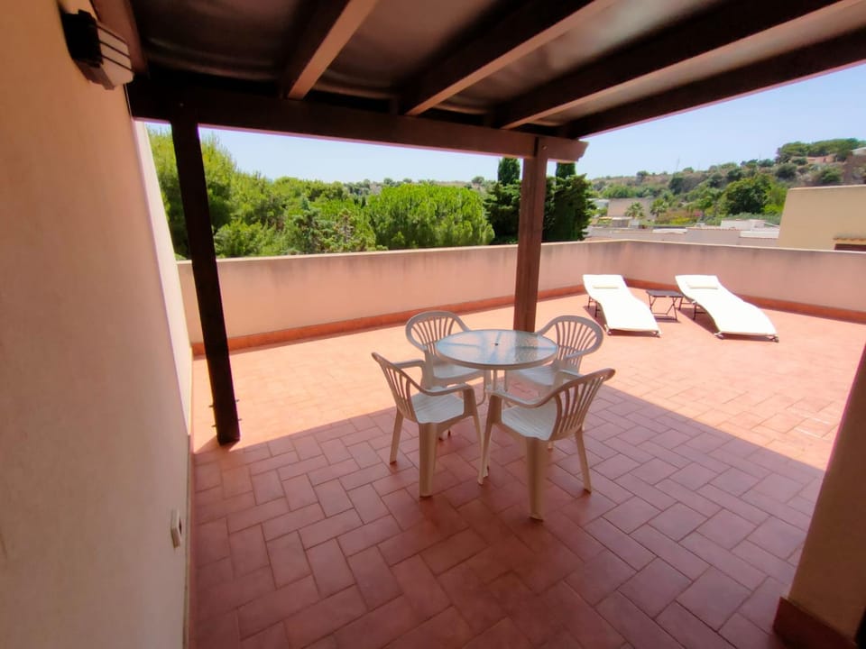 Day, Night, Summer, Solarium, View (from property/room), Balcony/Terrace, City view, Garden view, Landmark view, Mountain view, Sea view, Sunrise, Inner courtyard view, shuttle, sunbed