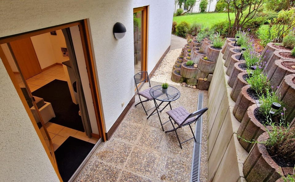 Garden, Balcony/Terrace, Dining area, Garden view