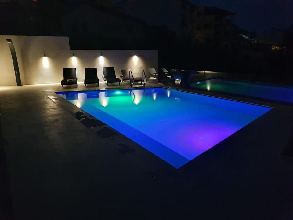 Balcony/Terrace, Spa and wellness centre/facilities, Swimming pool