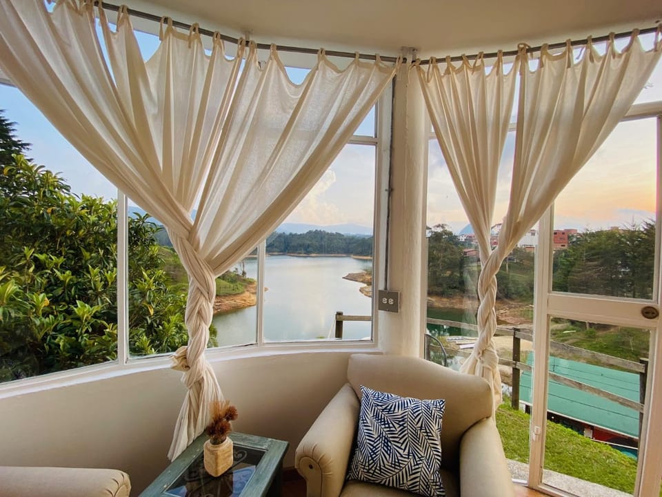 Natural landscape, Balcony/Terrace, Lake view, Mountain view, River view