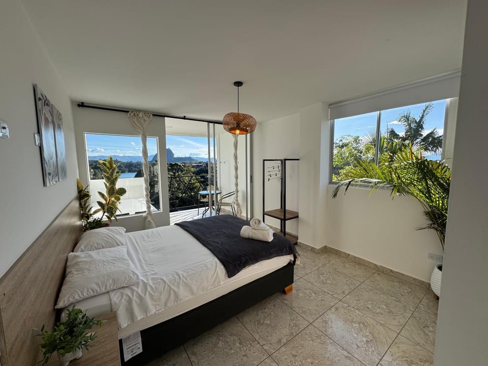 Bed, Natural landscape, View (from property/room), Balcony/Terrace, Photo of the whole room, Bedroom