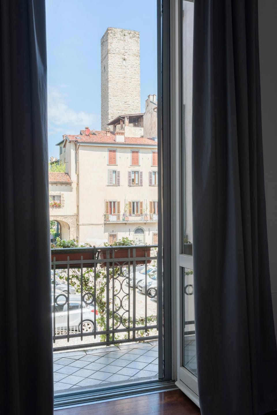 Balcony/Terrace, City view