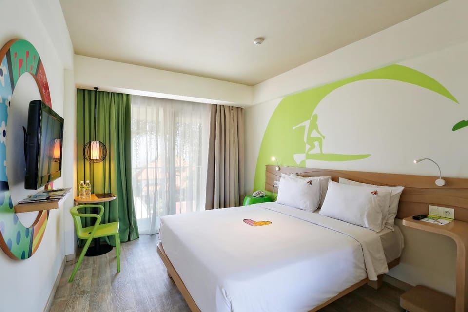 Bed, Garden view
