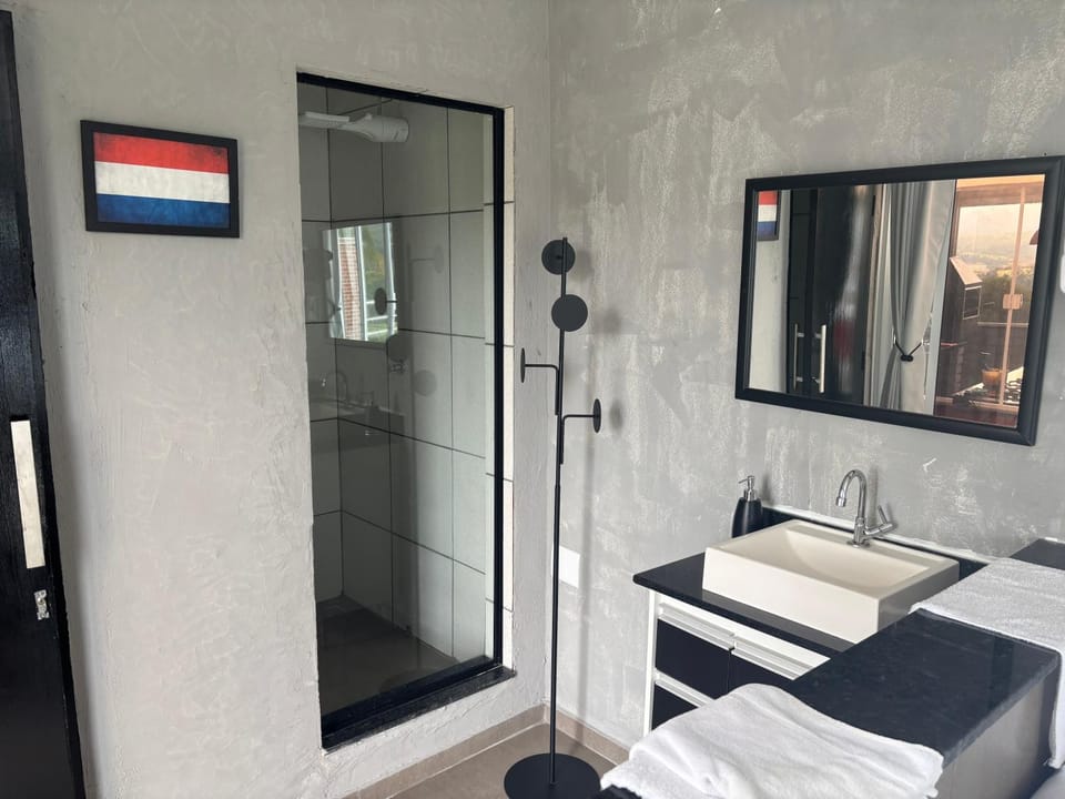 Amsterdam Lofts Deluxe House in State of São Paulo