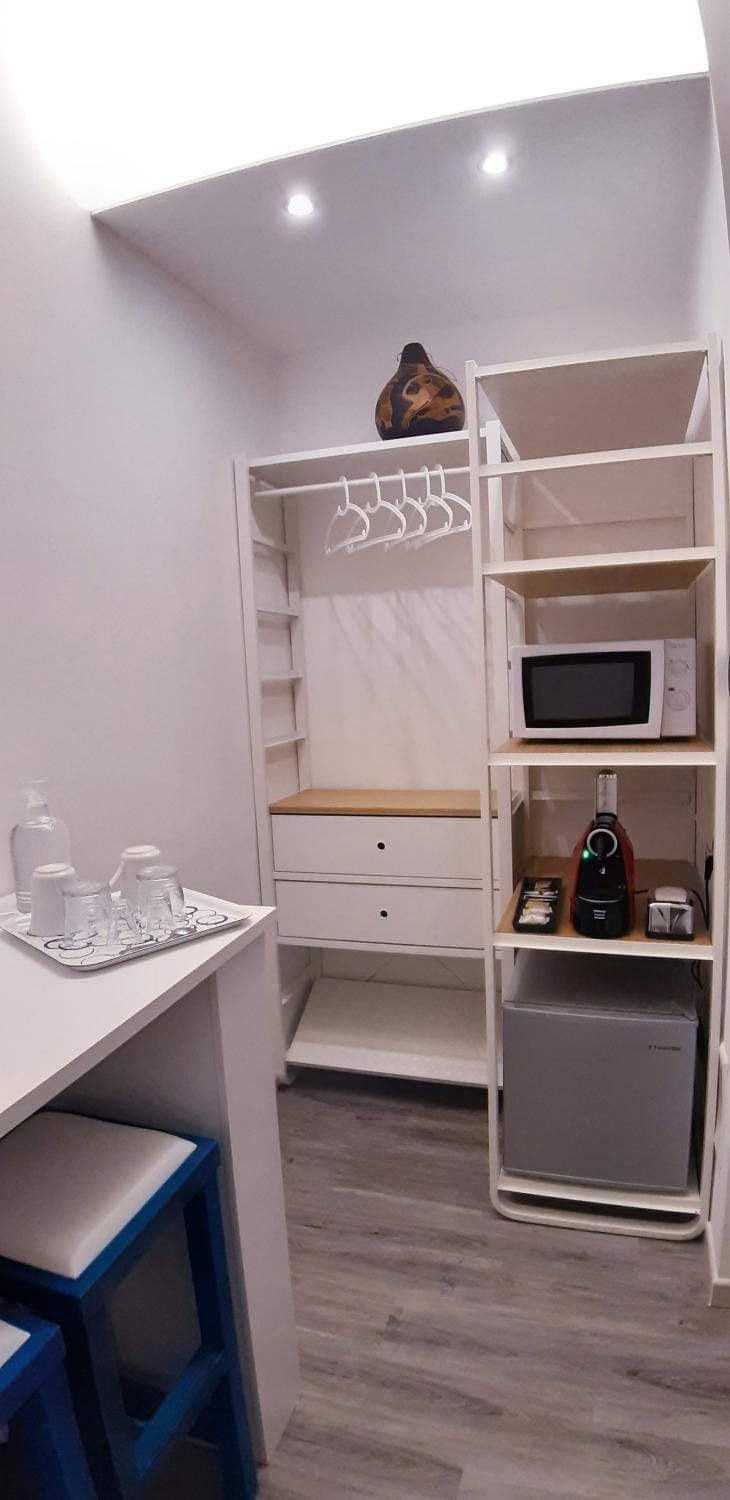Coffee/tea facilities, Breakfast, Dinner