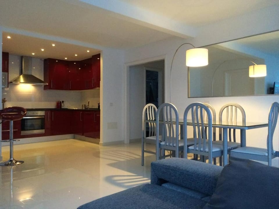DARUMA APARTMENTS 3-Bedroom Penthouse with Sea Views Apartment in Costa Teguise