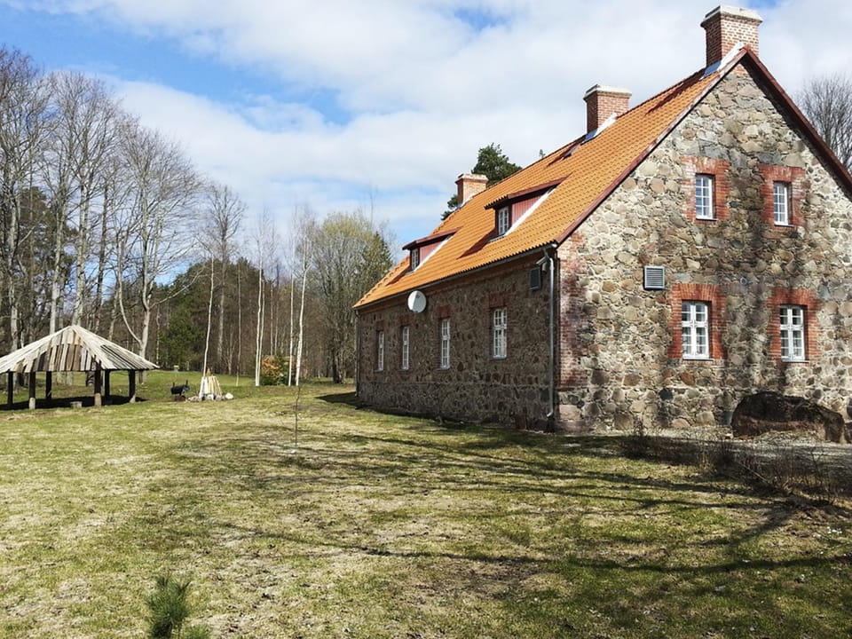 Property building, Garden
