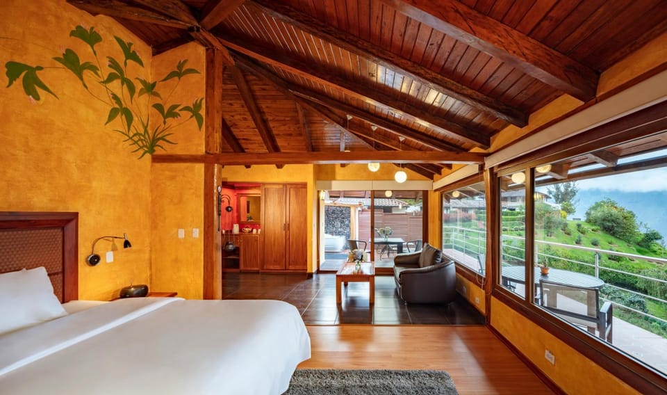 Bed, Balcony/Terrace, Living room