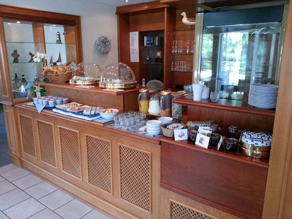 Buffet breakfast