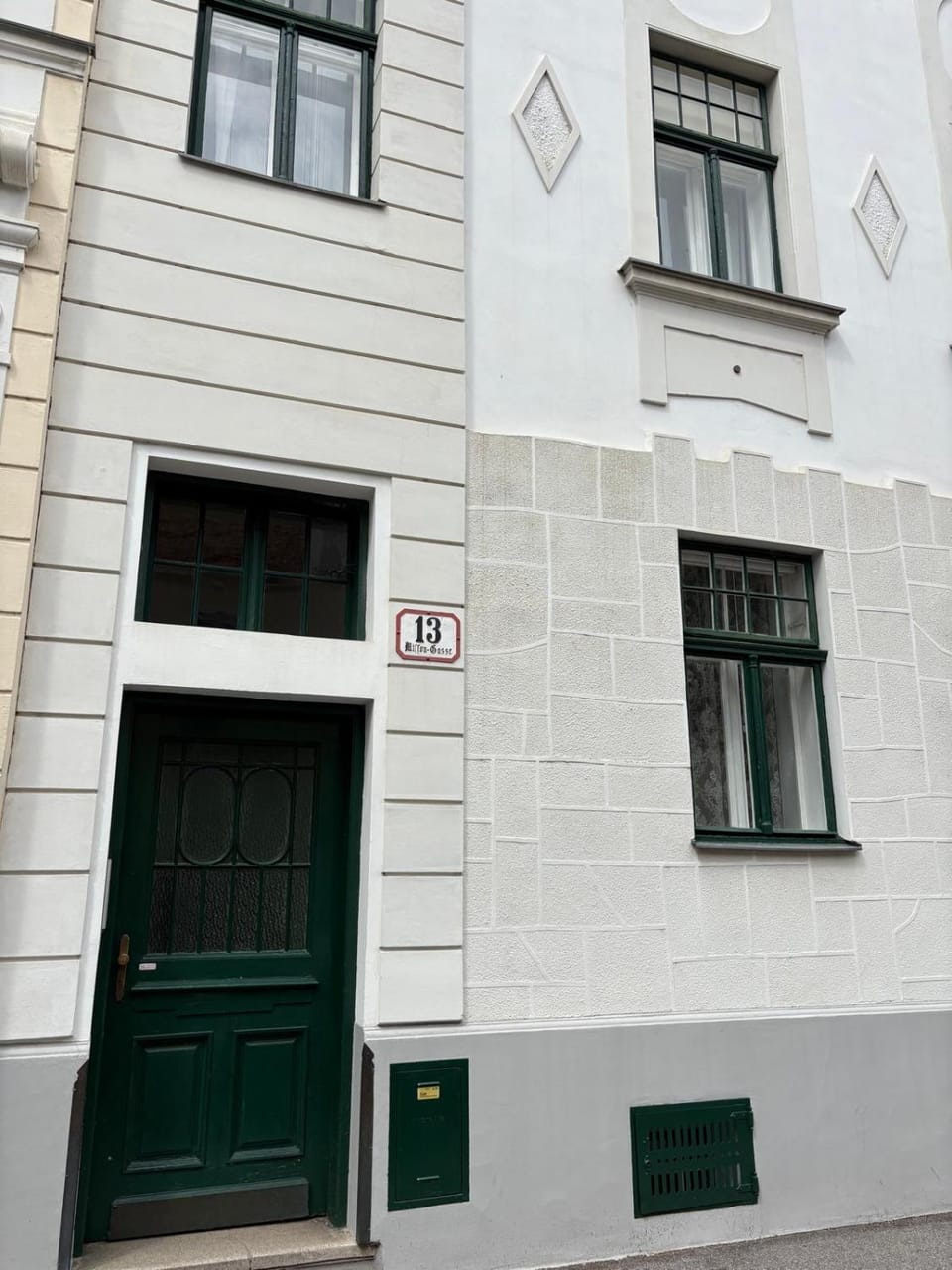 Facade/entrance, Street view