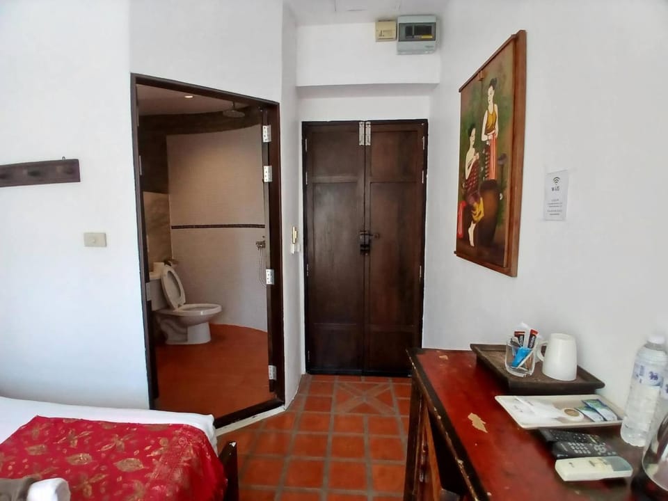 The Travellers Arms Bed and Breakfast in Chiang Mai