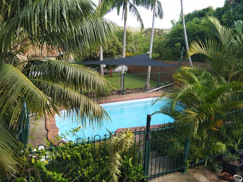 Cosy, self-contained and central to everywhere Apartment in Gold Coast