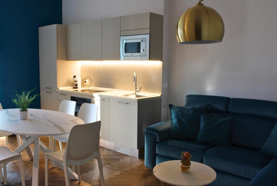 Kitchen or kitchenette, Dining area, Communal kitchen, kitchen