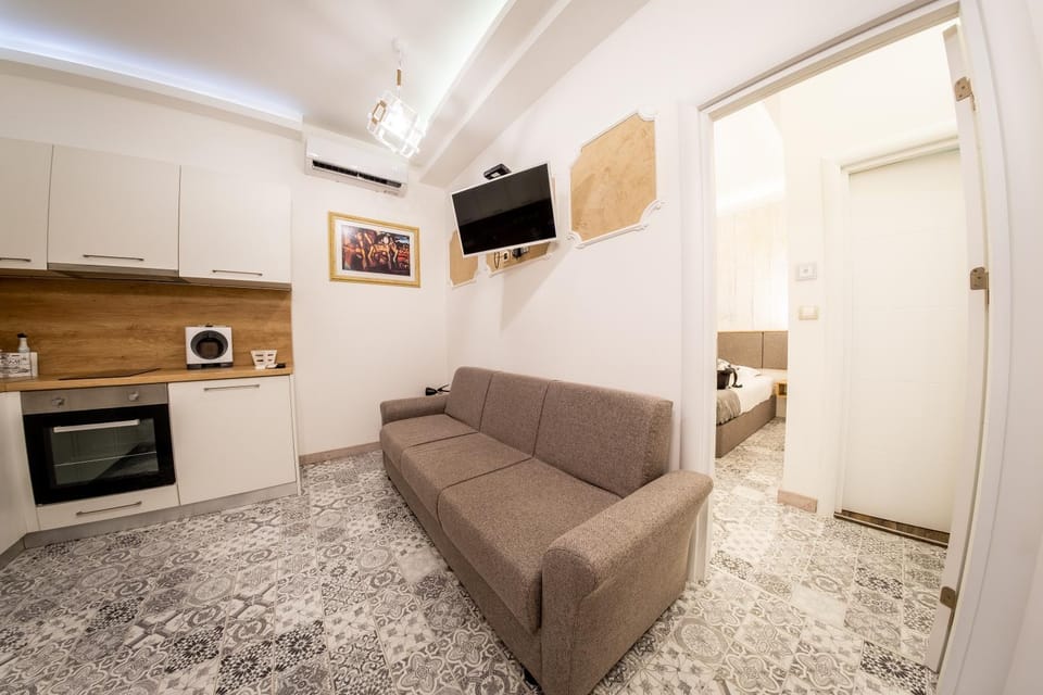 Sofia Pearl Life Apartment - No Window Apartment Apartment in Sofia