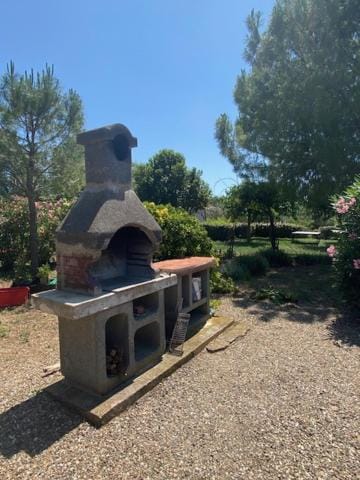 Les Oliviers Apartment in Occitanie