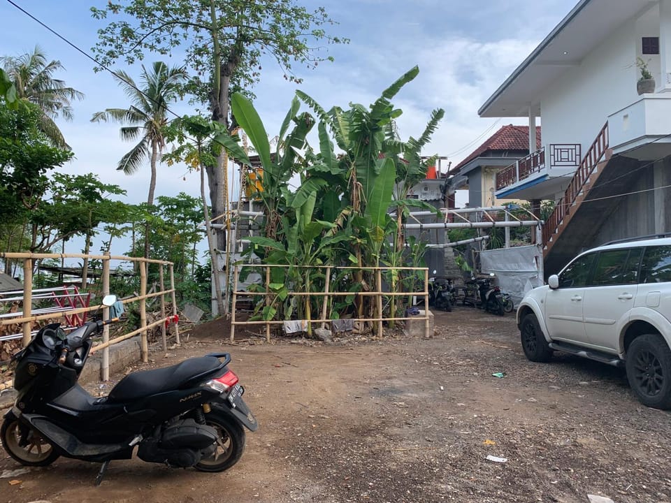 Warung Win Beach & Homestay Vacation rental in Abang