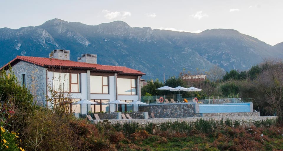 Property building, Natural landscape