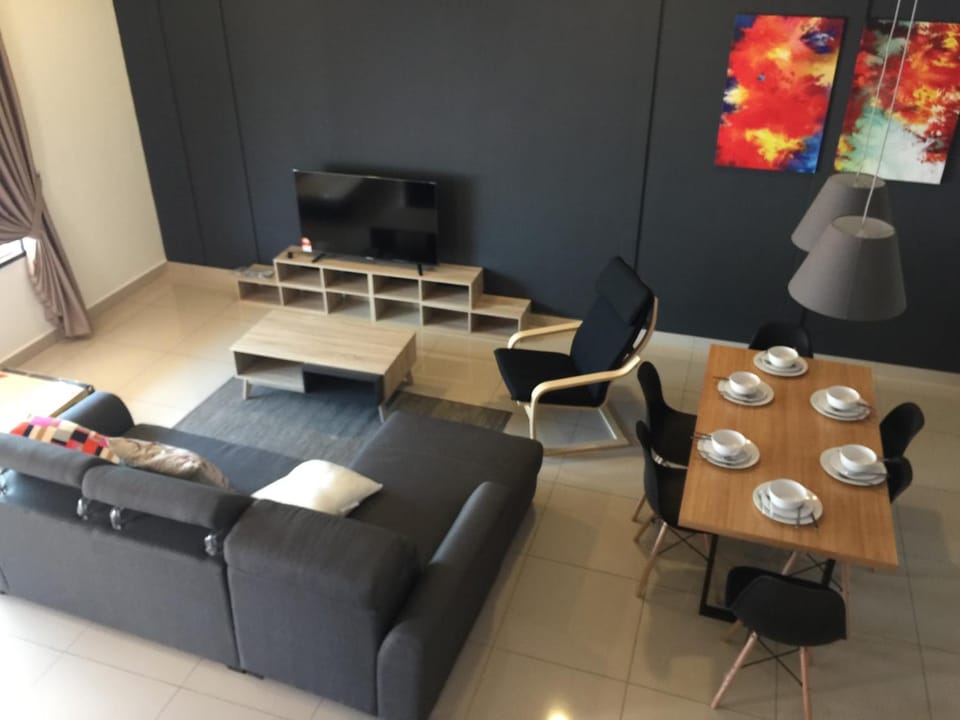 Living room, Dining area