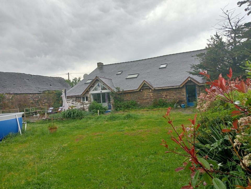 Property building, Garden