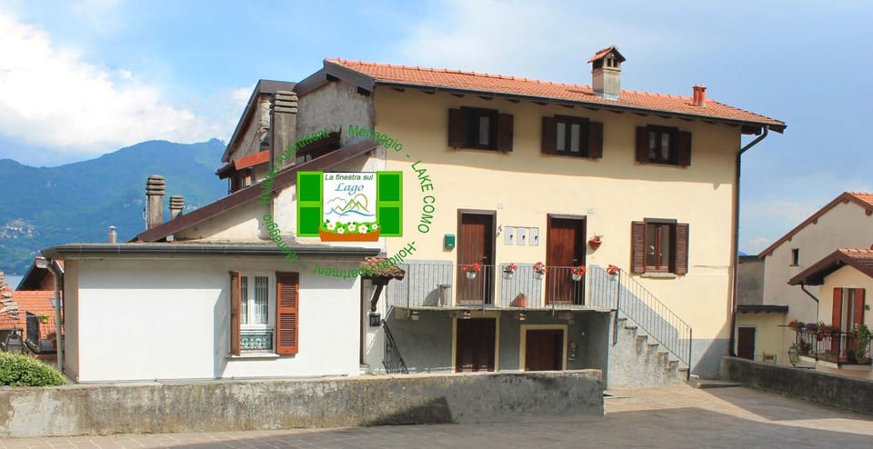 Property building, Facade/entrance, Neighbourhood