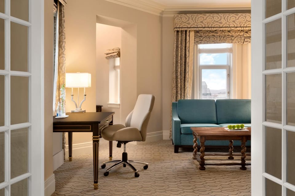 Fairmont Chateau Laurier Gold Experience Hotel in Downtown