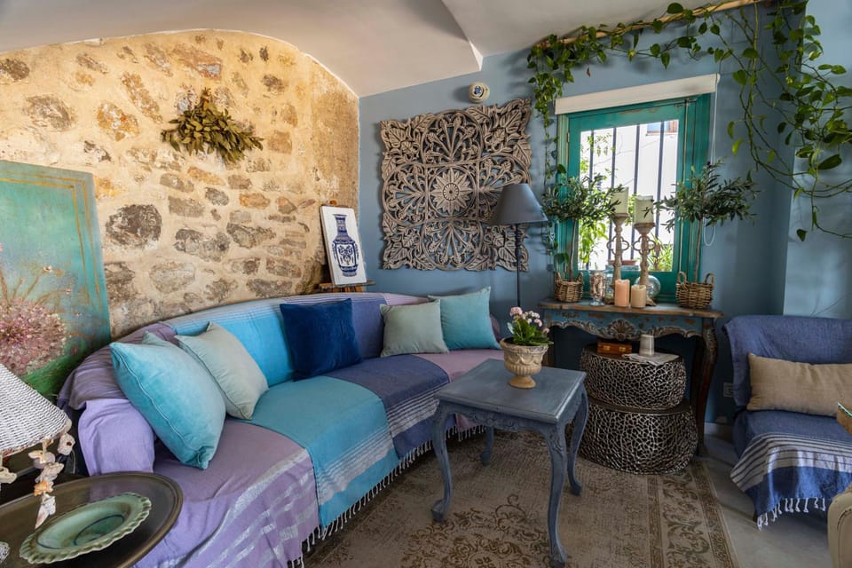 Living room, Internal: Not applicable to any particular room