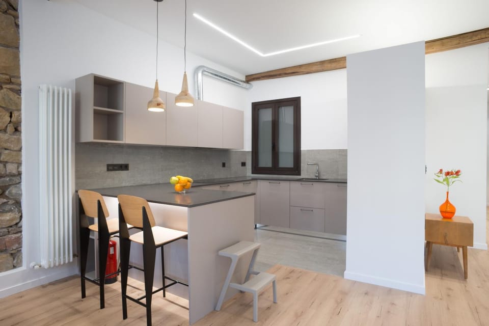 Kitchen or kitchenette, Kitchen or kitchenette