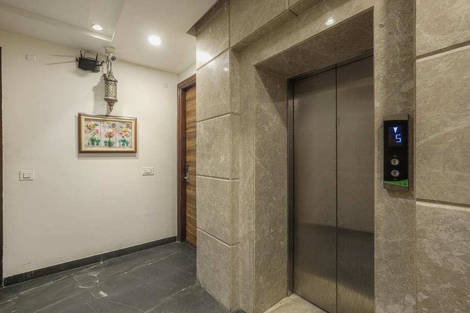 Hotel Heritage Street ! 100m from Golden Temple ! Parking & Restaurant Hotel in Punjab, India