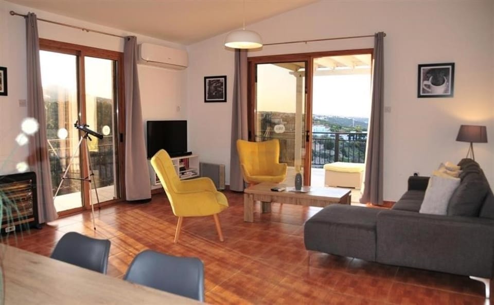 Serene Serenity Villa in Peyia