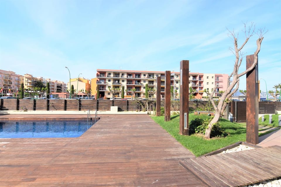 Carrer de Fabra Pompeu,14-ref 204 Apartment in Alt Empordà