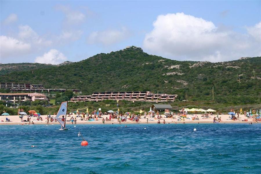 Nearby landmark, Day, People, Natural landscape, Beach, Mountain view, Sea view, group of guests
