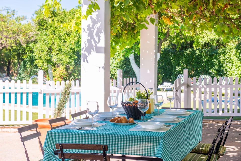 Huerta la Pimentada Country House in Andalusia