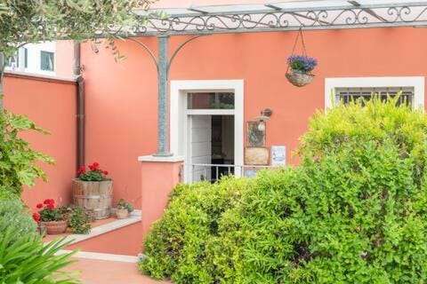 In Versilia Apartment in Pietrasanta