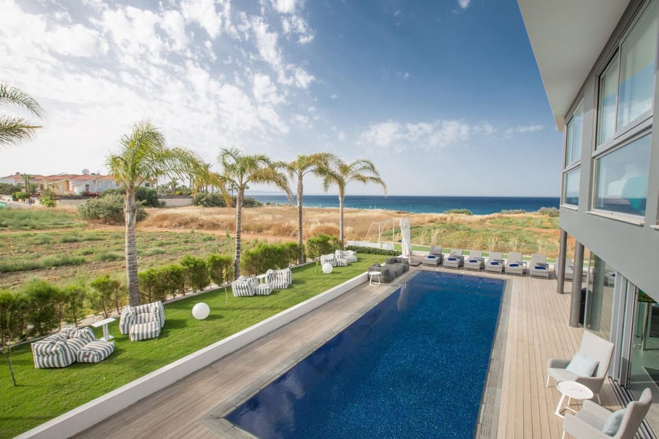 Garden, Sea view, Swimming pool