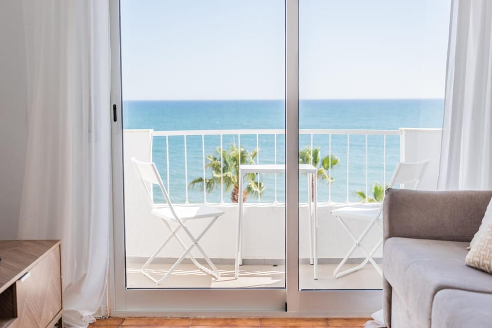 Maresia - Front beach - Quarteira Apartment in Quarteira