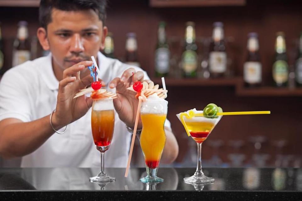 Other, Decorative detail, Breakfast, Continental breakfast, Asian breakfast, Drinks, Alcoholic drinks, Non alcoholic drinks
