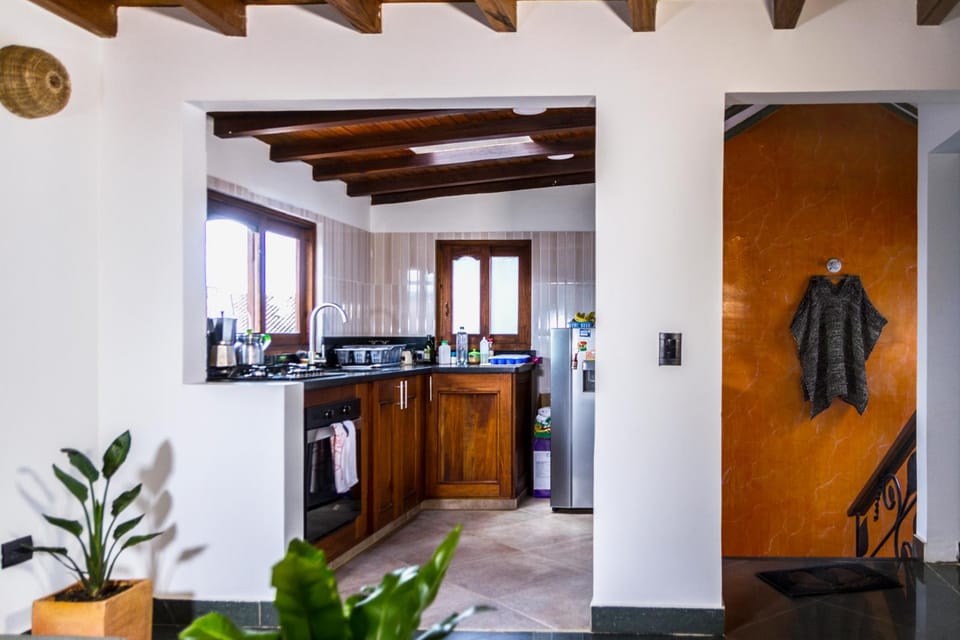 Kitchen or kitchenette, Living room, Communal kitchen, oven, stove