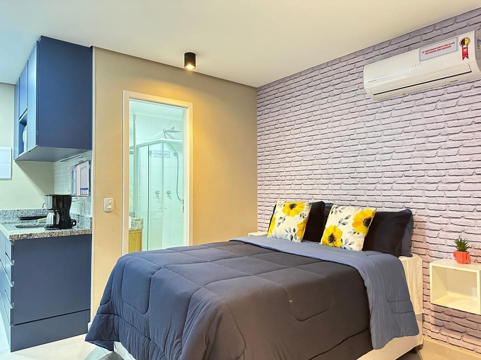 Bed, Photo of the whole room, Decorative detail, Bedroom, air conditioner