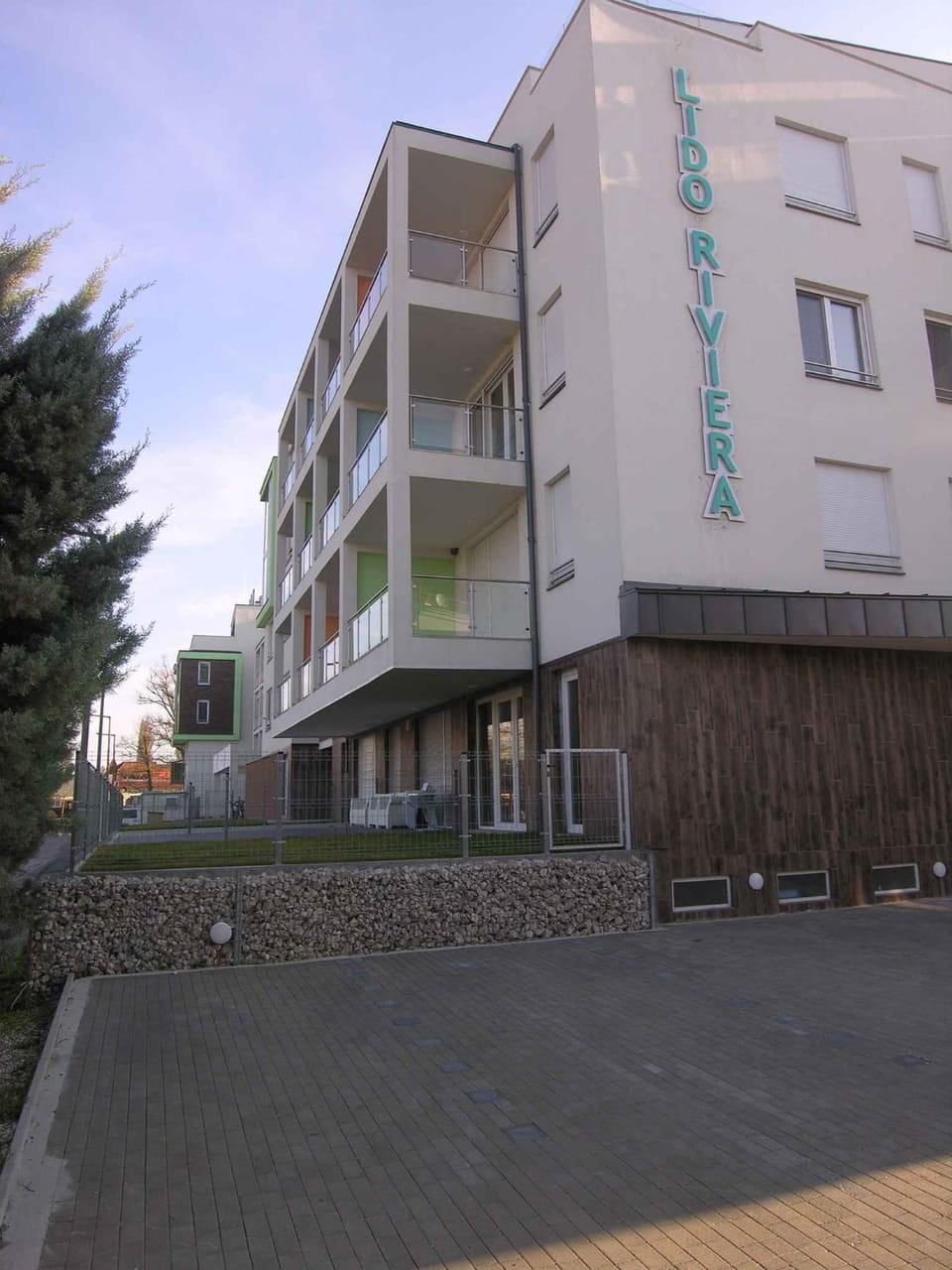 Property building, Summer