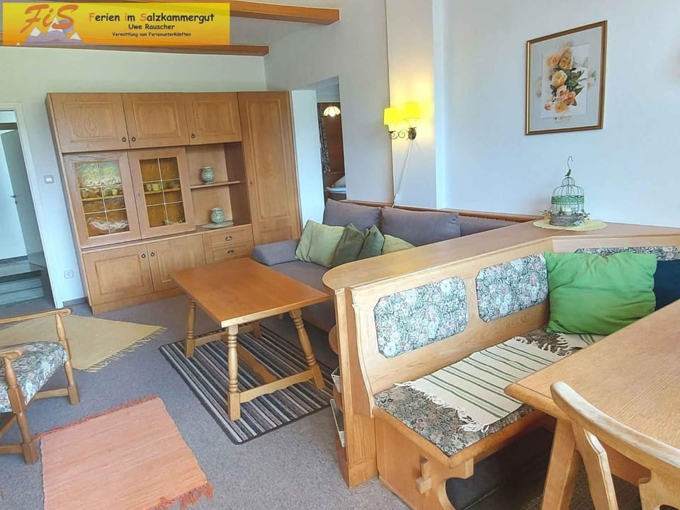 Bed, Summer, Seating area, Dining area