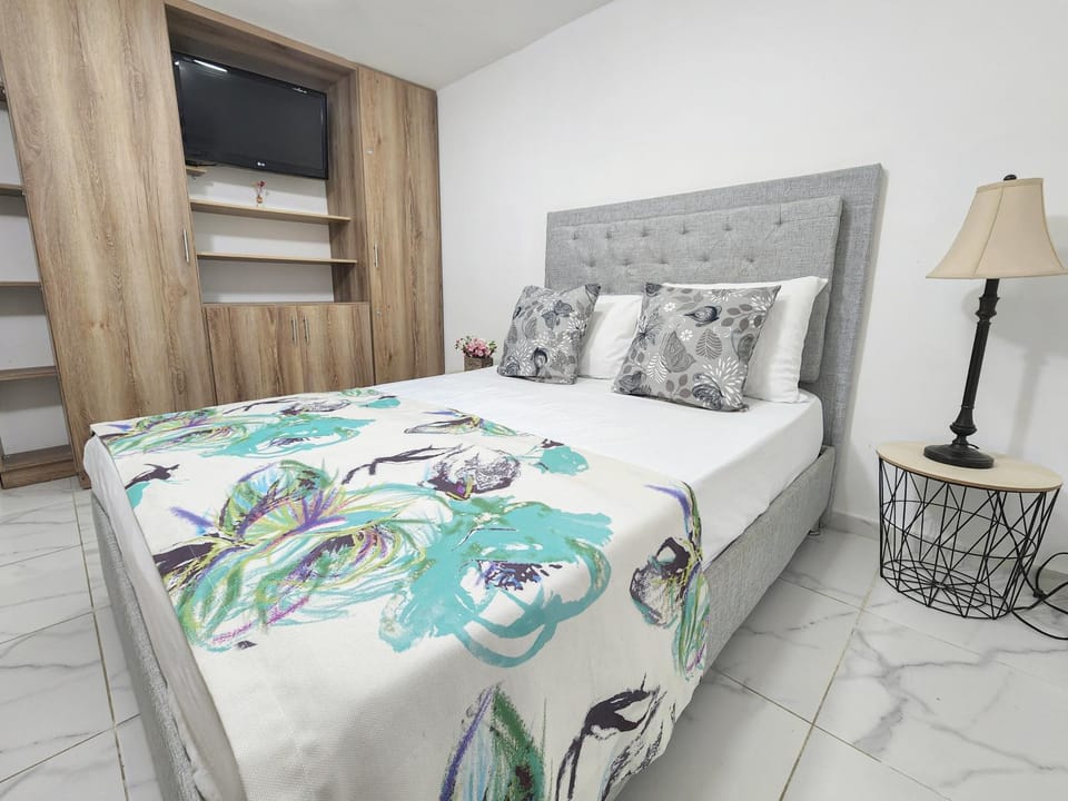 Bed, Photo of the whole room