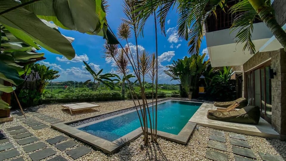 Villa Dew Canggu House in North Kuta
