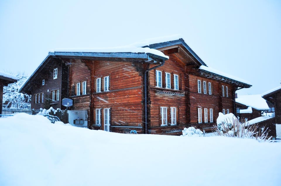 Facade/entrance, Winter