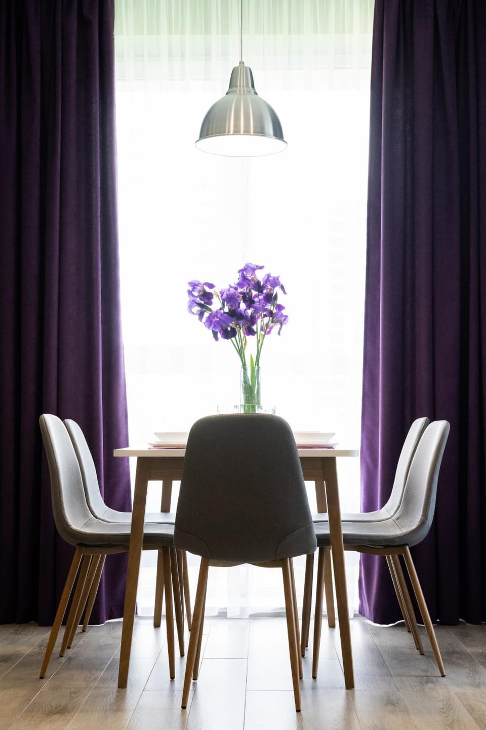 Seating area, Dining area