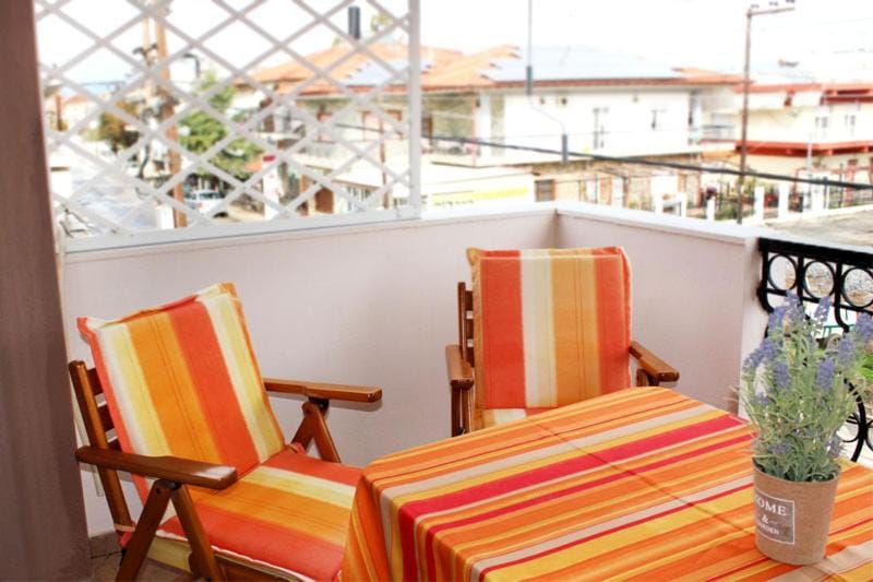 SOUZANA ROOMS 1 Apartment in Halkidiki