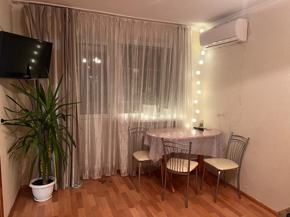 Затишна 2к на Шевченка Apartment in Odessa