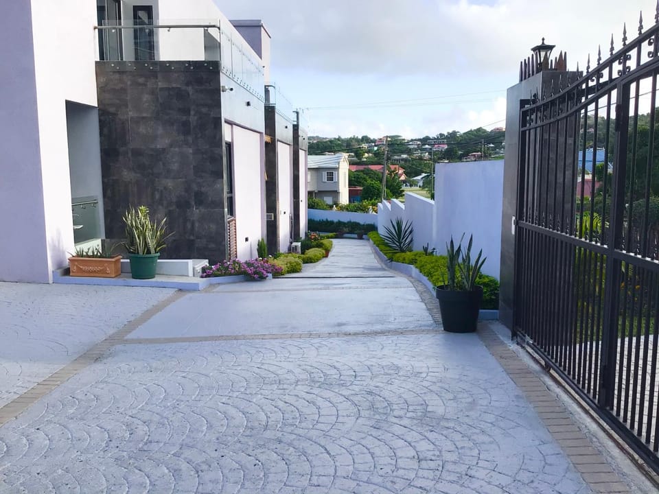 One Rodney Heights Condominiums Apartment in Caribbean